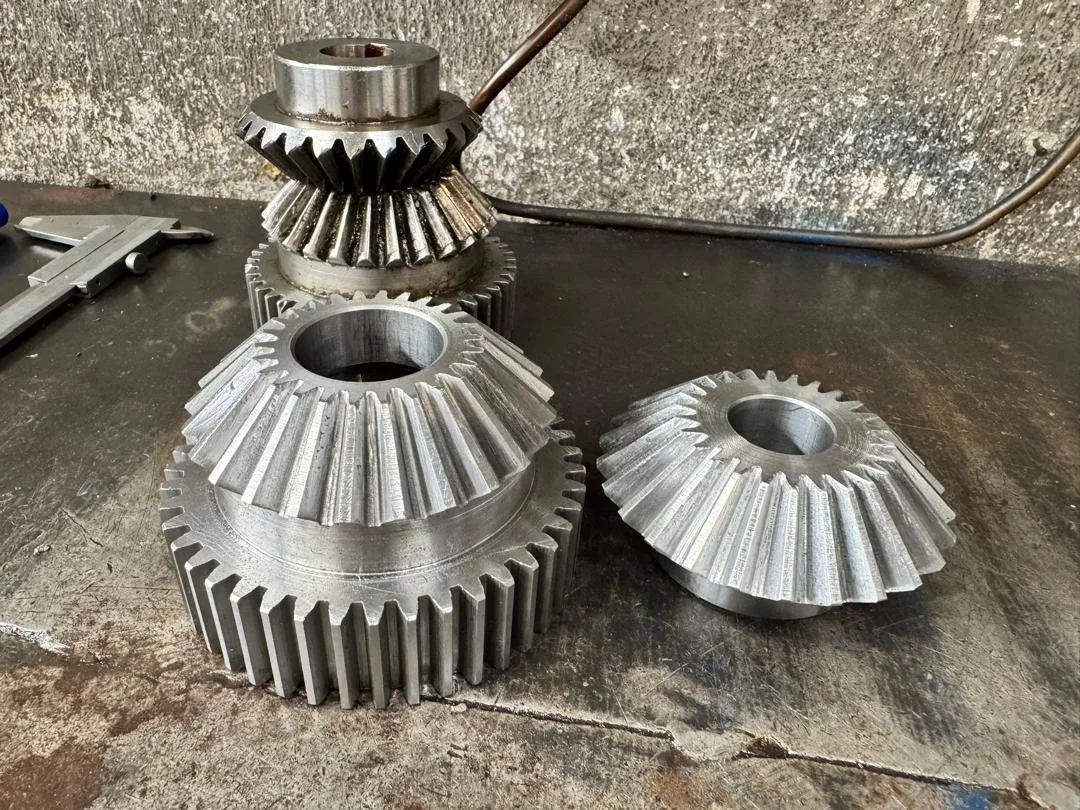 Staight Bevel Gear & Pinion